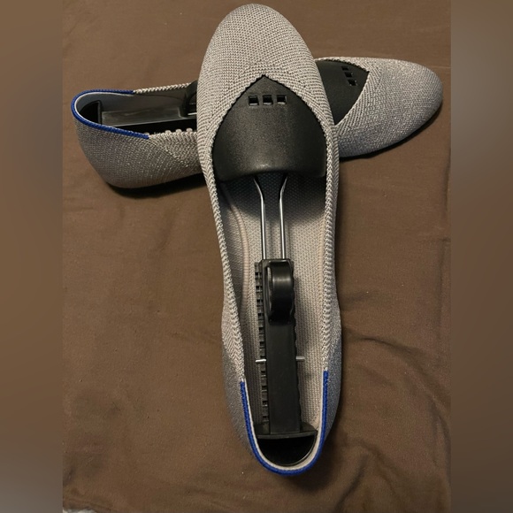 Rothy’s silver sparkly flats size 10 - Picture 1 of 5